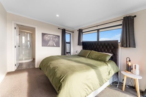 Photo of property in 32 Katania Heights, Brightwater, 7022