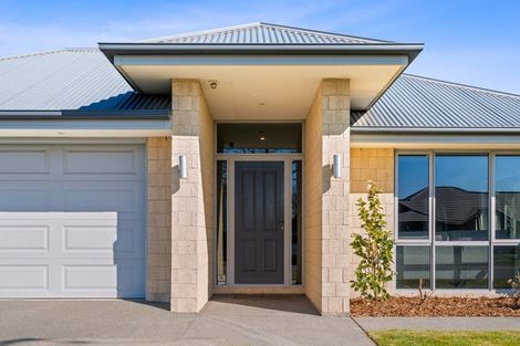 Photo of property in 18 Elmwood Drive, Prebbleton, 7604