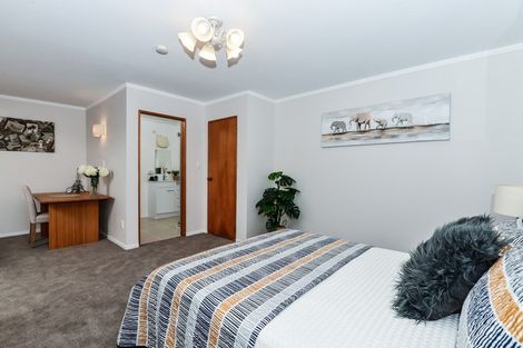 Photo of property in 24 Garthwood Road, Hillcrest, Hamilton, 3216