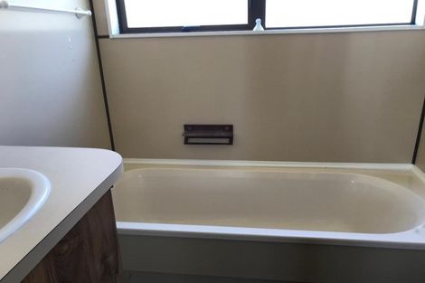 Photo of property in 81 Hyde Avenue, Richmond Heights, Taupo, 3330