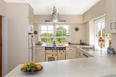 Photo of property in 31 Seddon Crescent, Whataupoko, Gisborne, 4010