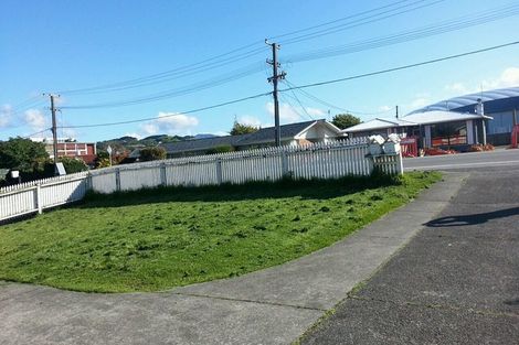 Photo of property in 52 Kapiti Road, Paraparaumu, 5032