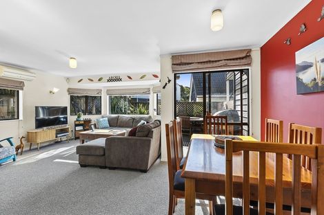 Photo of property in 50a Kaikoura Street, Maupuia, Wellington, 6022