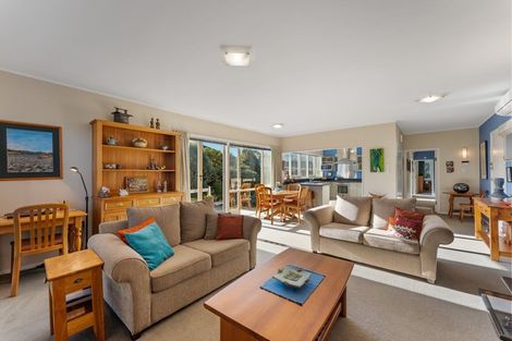 Photo of property in 8 Sullivan Grove, Epuni, Lower Hutt, 5011