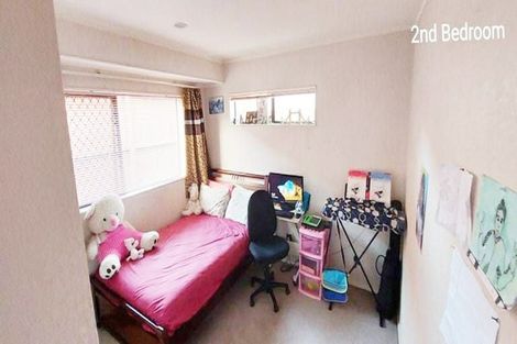 Photo of property in 10/4074 Great North Road, Glen Eden, Auckland, 0602