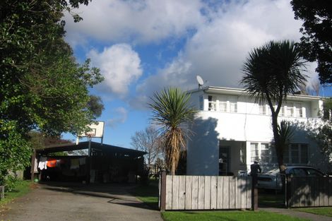 Photo of property in 24 Hardy Street, Waterloo, Lower Hutt, 5011