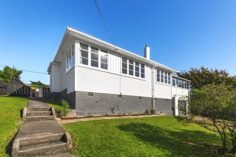 Photo of property in 4 Bromley View, Ranui, Porirua, 5024