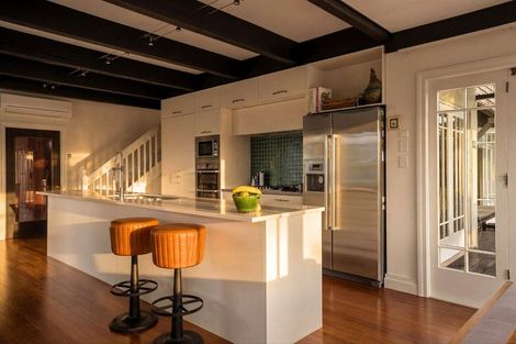 Photo of property in 16 Hinewa Road, Otumoetai, Tauranga, 3110