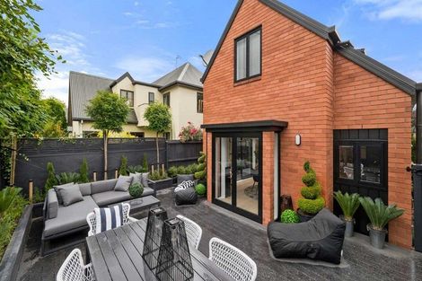 Photo of property in 2/19 Kilmarnock Street, Riccarton, Christchurch, 8011