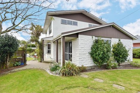 Photo of property in 85 Daniels Road, Redwood, Christchurch, 8051