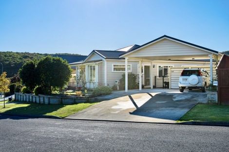 Photo of property in 19a Admiralty Place, Waikawa, Picton, 7220