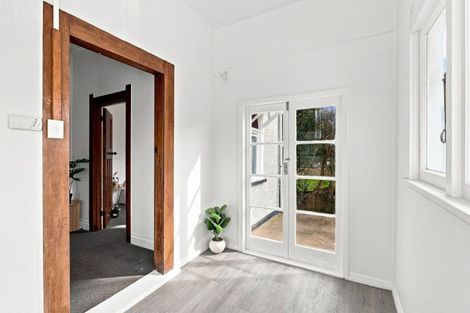 Photo of property in 77 Cornfoot Street, Castlecliff, Whanganui, 4501