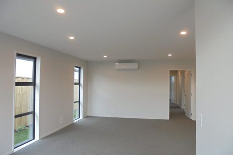 Photo of property in 37 Chrysolite Place, Belfast, Christchurch, 8051