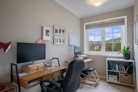 Photo of property in 1 Rosetta Road, Raumati South, Paraparaumu, 5032