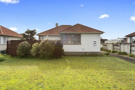 Photo of property in 99 Fairfield Road, Fairfield, Hamilton, 3214