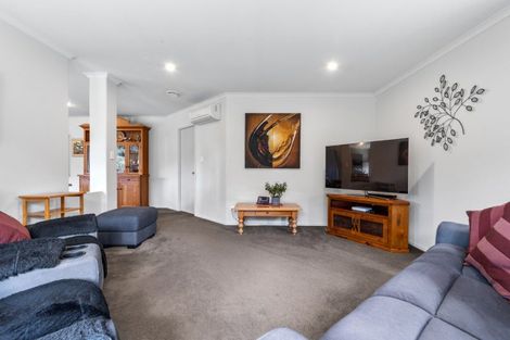 Photo of property in 3 Kirtle Close, Pyes Pa, Tauranga, 3112