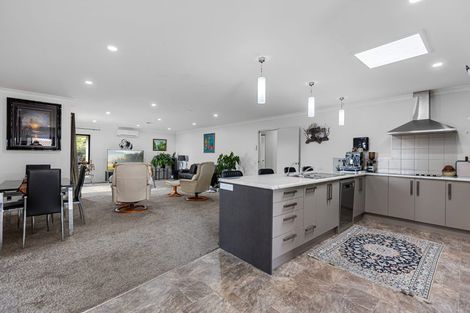 Photo of property in 7 Fleur Place, Te Puke, 3119