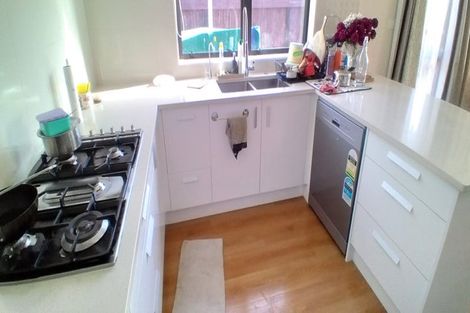 Photo of property in 10 Lavey Road, Flat Bush, Auckland, 2019