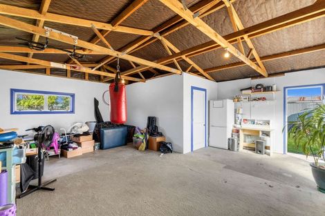 Photo of property in 44 Tennyson Street, Dannevirke, 4930