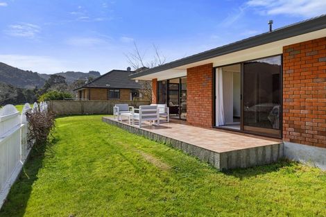 Photo of property in 3 Clearwater Terrace, Brown Owl, Upper Hutt, 5018
