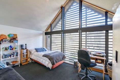 Photo of property in 25 Falconer Rise, Jacks Point, Queenstown, 9371