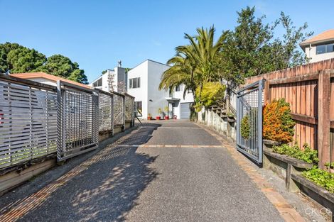 Photo of property in 175 Tirohanga Road, Tirohanga, Lower Hutt, 5010