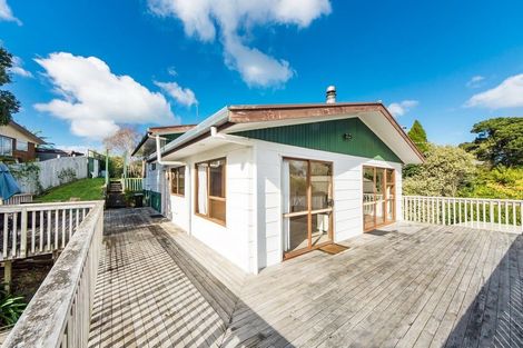 Photo of property in 11 Taioma Crescent, Te Atatu Peninsula, Auckland, 0610