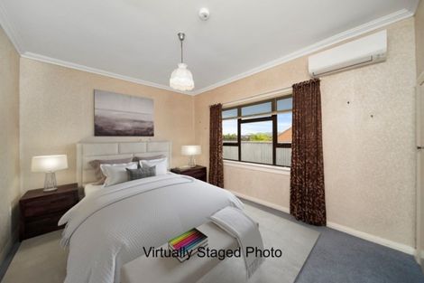 Photo of property in 13 Selwyn Street, Lower Vogeltown, New Plymouth, 4310