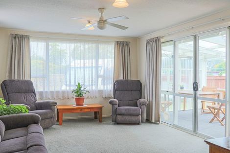 Photo of property in 4 Matipo Place, Edgecumbe, 3120