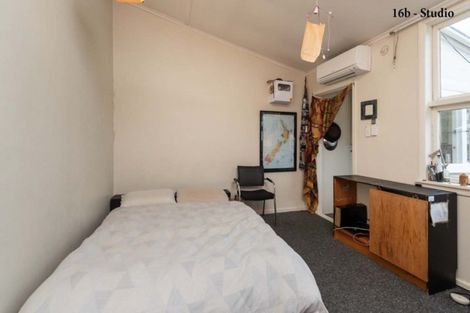 Photo of property in 16 Glendavar Street, Berhampore, Wellington, 6023