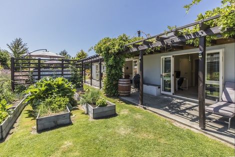 Photo of property in 225 Stone Street, Wanaka, 9305