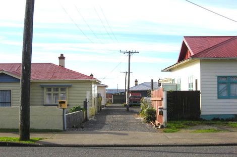 Photo of property in 7a Spencer Street, Bluff, 9814