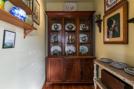 Photo of property in Finnis House, 31 Napier Terrace, Hospital Hill, Napier, 4110