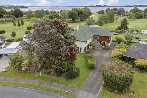 Photo of property in 61 Links View Drive, Omokoroa, 3114