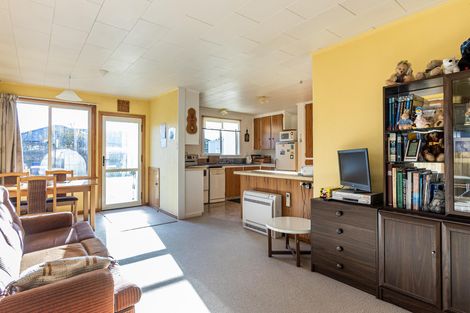 Photo of property in 19 Connolly Street, Geraldine, 7930