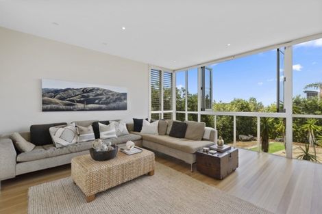 Photo of property in 25 Lagoon Way, Omaha, 0986