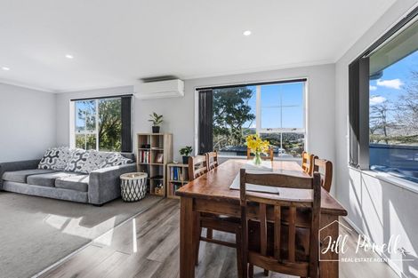 Photo of property in 10 View Street, Maungaturoto, 0520