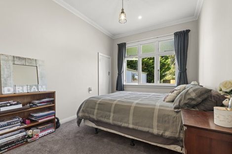 Photo of property in 8 Walton Street, Bulls, 4818