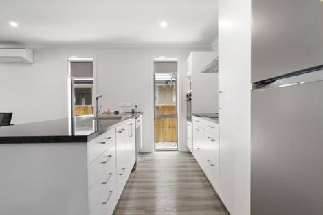 Photo of property in 6 Stable Way, Brookfield, Tauranga, 3110