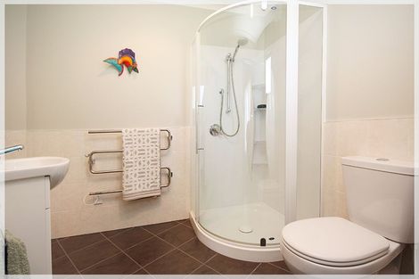 Photo of property in 1071 Queen Street East, Levin, 5510