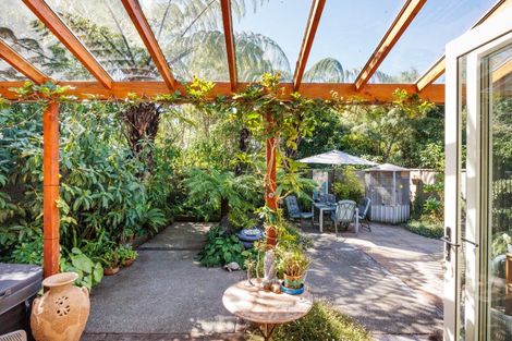 Photo of property in 355 Turitea Road, Turitea, Palmerston North, 4472