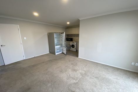 Photo of property in 18 Mural Place, Greenhithe, Auckland, 0632