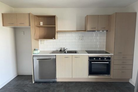 Photo of property in 8/241 Hinemoa Street, Birkenhead, Auckland, 0626