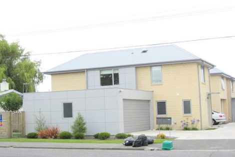 Photo of property in 76b Packe Street, Edgeware, Christchurch, 8013