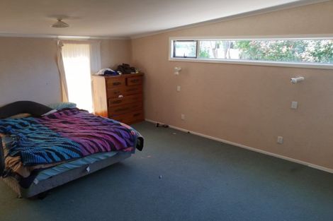 Photo of property in 2 Ohawe Terrace, Ohawe, Hawera, 4671