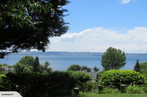 Photo of property in 7 Aries Place, Kawaha Point, Rotorua, 3010