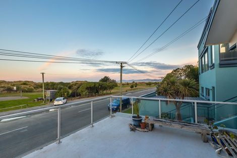 Photo of property in 378 Marine Parade, South New Brighton, Christchurch, 8062