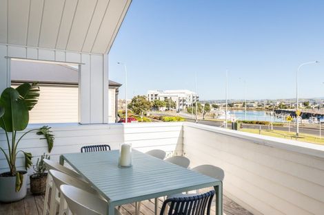 Photo of property in 33 Coronation Street, Ahuriri, Napier, 4110