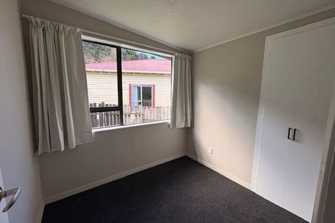 Photo of property in 96 South Road, The Glen, Dunedin, 9011