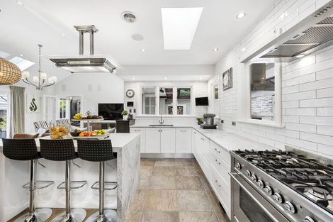 Photo of property in 55 Barnard Street, Wadestown, Wellington, 6012